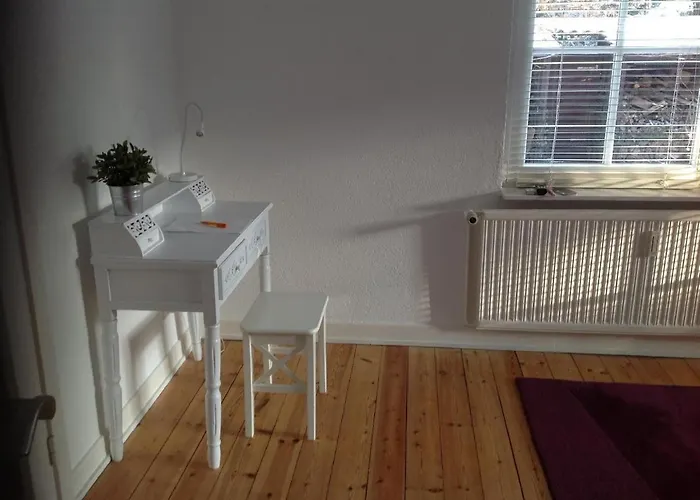 Apartment-am-airport Apartment *